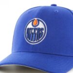 Detail loga Edmonton Oilers na šiltovke MVP DP RY