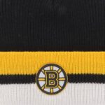 Detail loga Boston Bruins na čiapke Slipt cuff knit